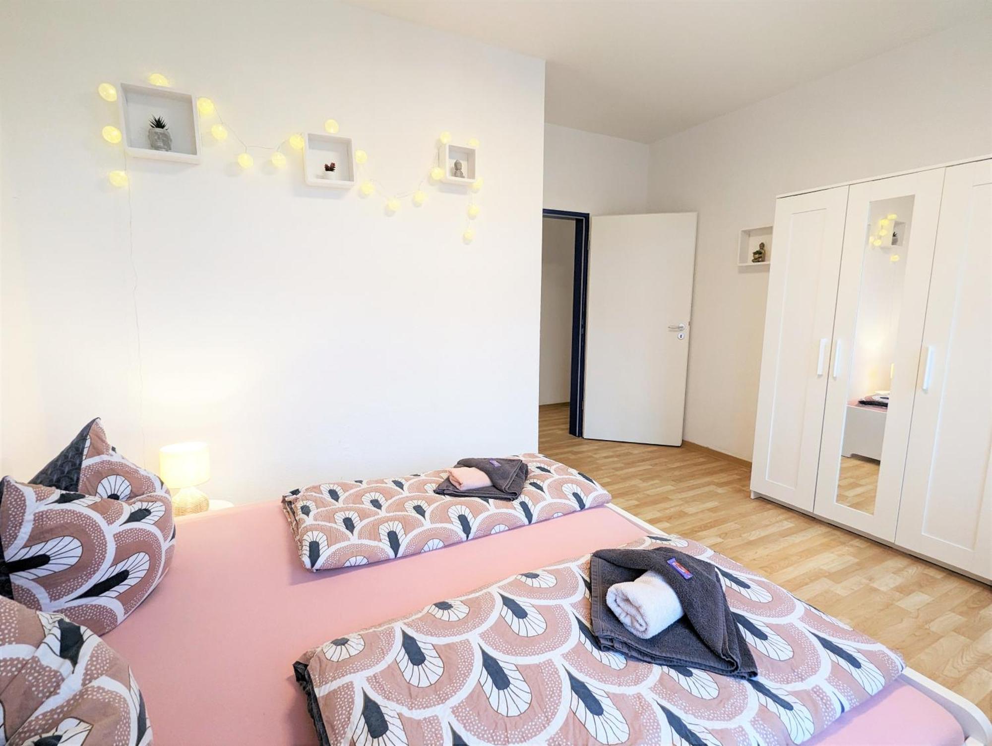 Hw3 - Urlaubsmagie - Helle, Grosse Wohnung Mit Pool Sebnitz Exteriör bild
