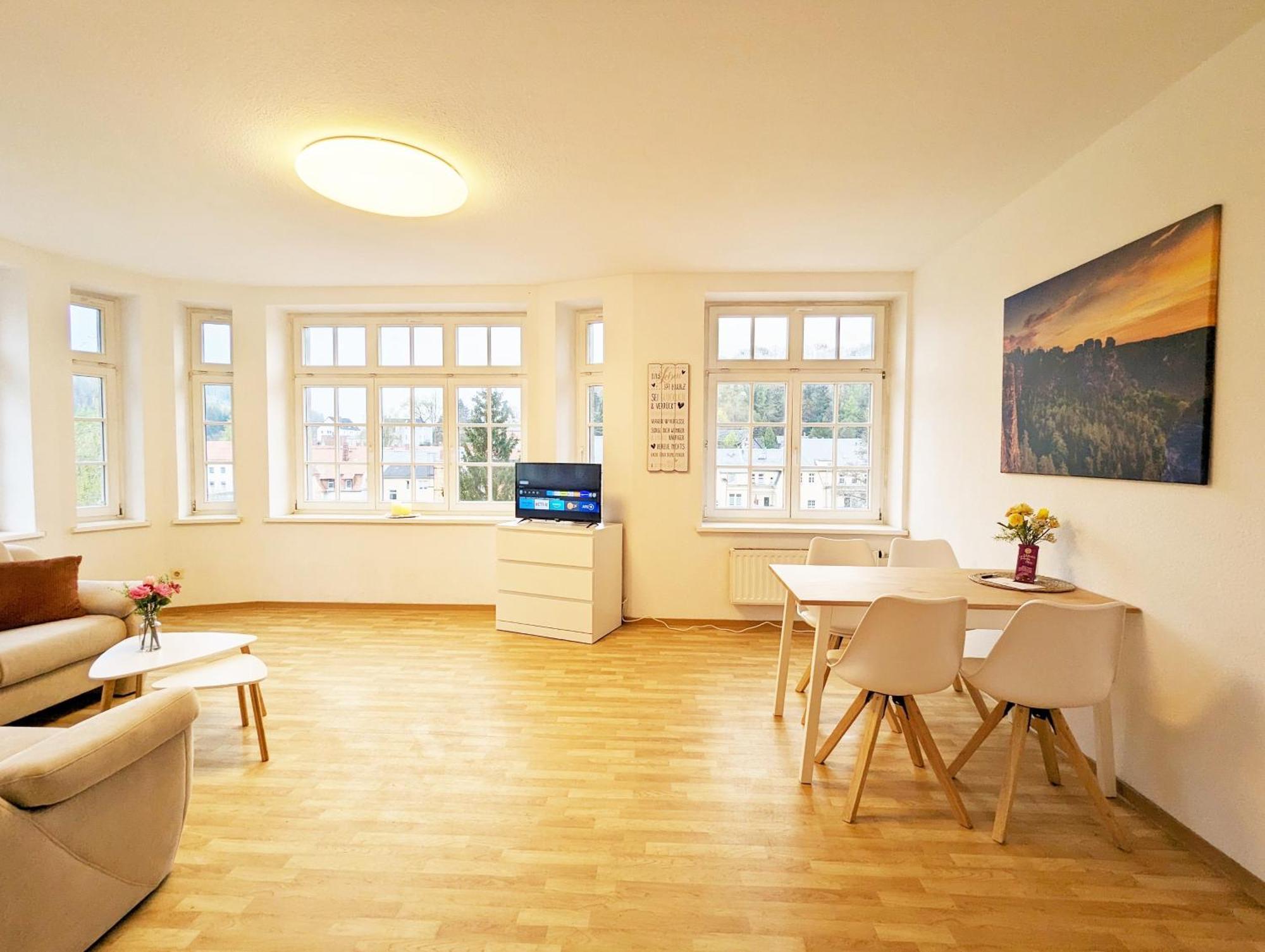 Hw3 - Urlaubsmagie - Helle, Grosse Wohnung Mit Pool Sebnitz Exteriör bild
